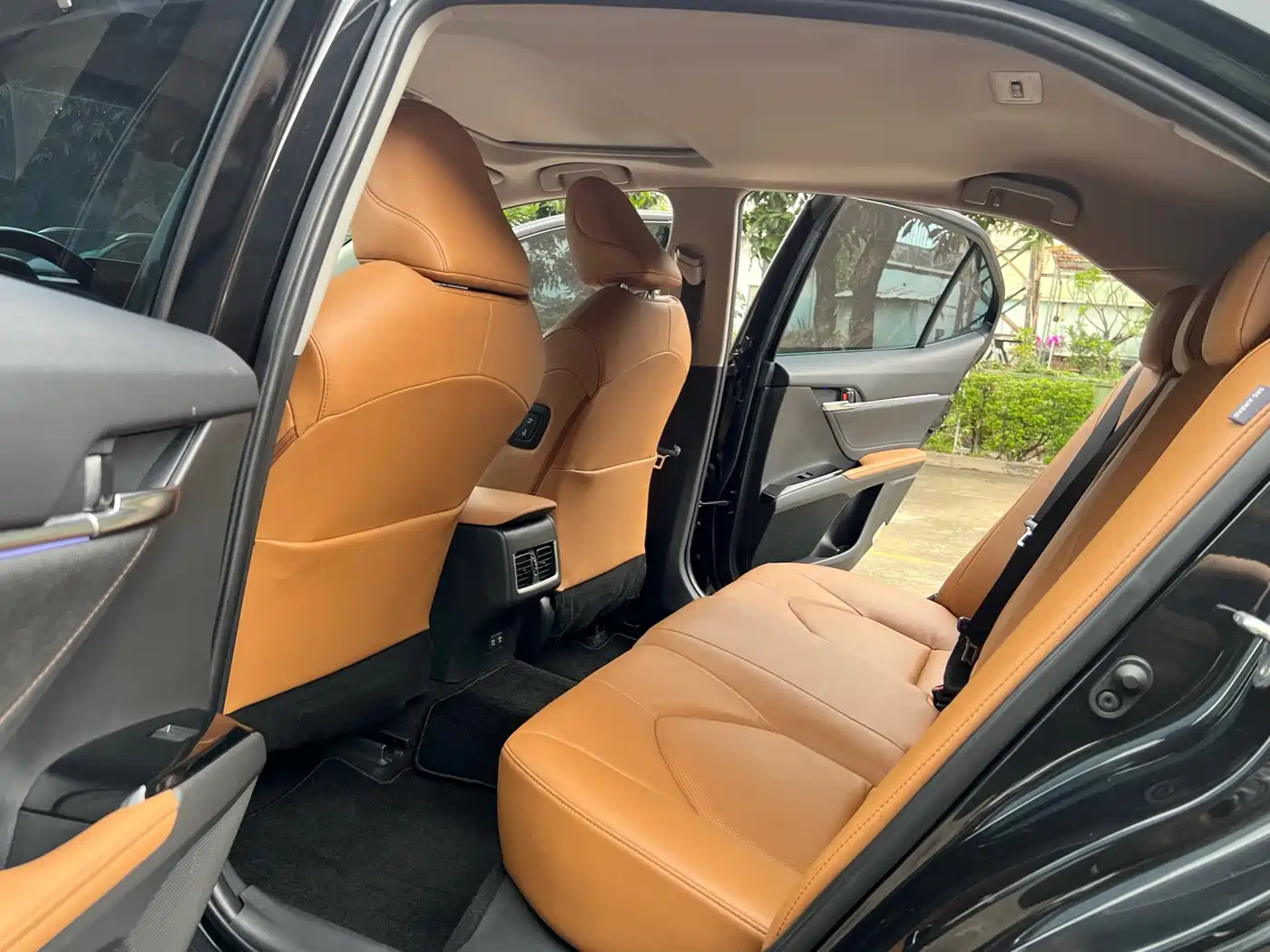 Toyota Camry 2021 2.0G Luxury Edition фото 6