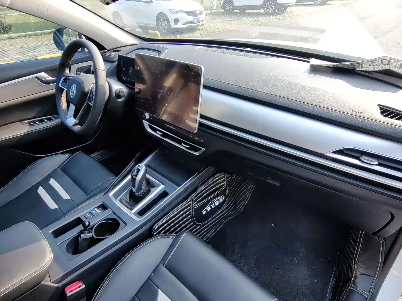 BYD Qin Pro 2019 Super Edition 1.5TI Automatic Smart Connected Feng Xiang Type China VI фото 12