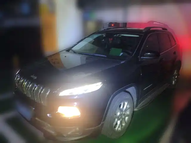Jeep Cherokee 2019