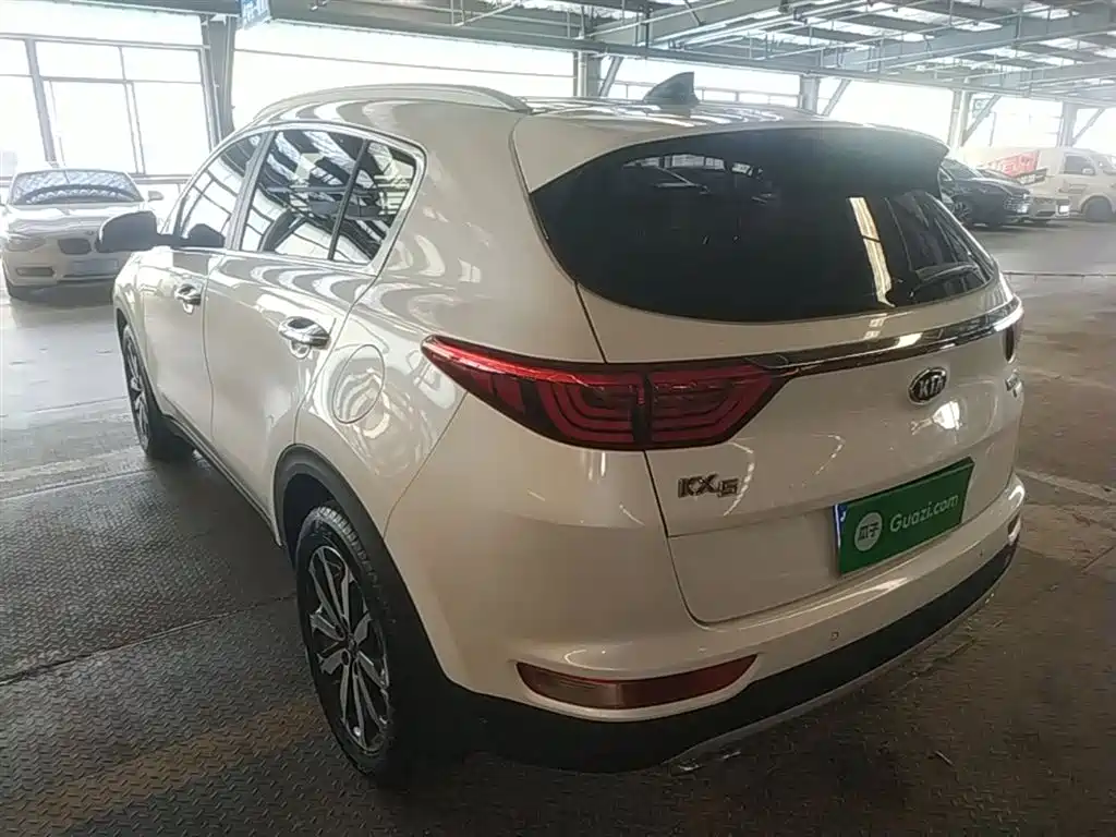 Kia KX5 2016 Model 1.6T Automatic 2WD DLX фото 5
