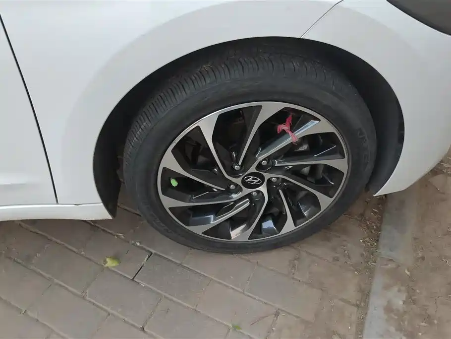 Hyundai Elantra 2019 1.4T Dual-clutch XuanDong·Vitality Type фото 6