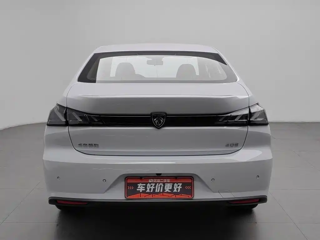 Photo 4 - Peugeot 408