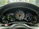 Photo 7 - Porsche Cayenne New Energy
