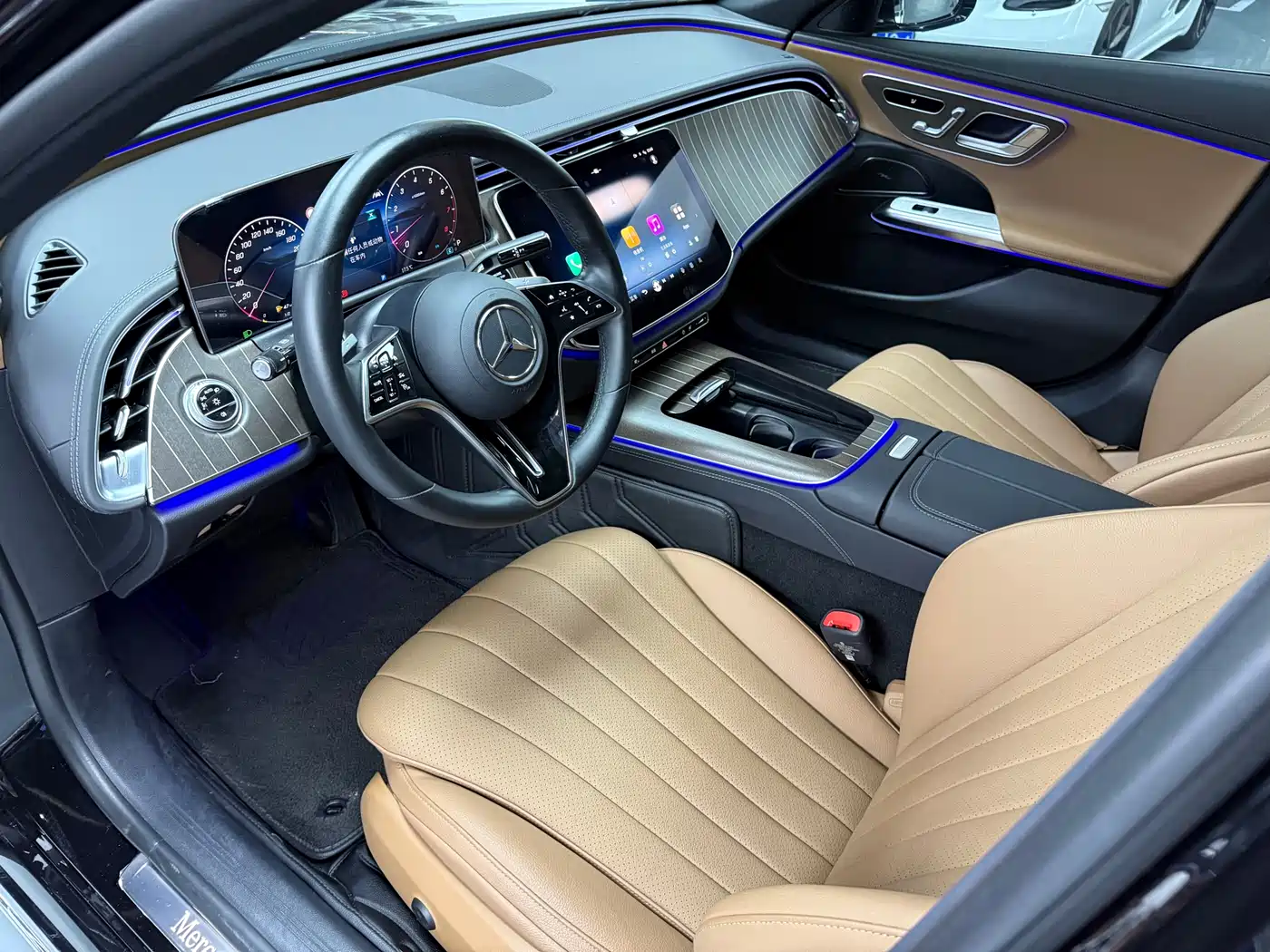 Mercedes-Benz E-Class 2024 E 300 L Fashion фото 5