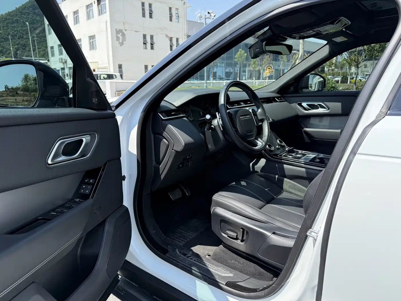 Land Rover Range Rover Velar 2018 P250 S фото 4
