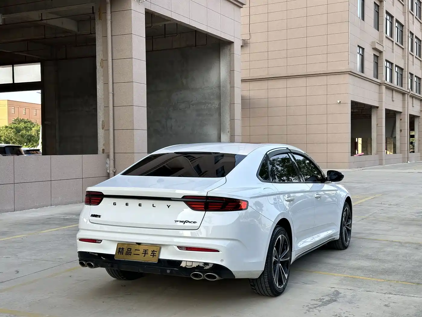 Фото 6 - Geely Xing Rui