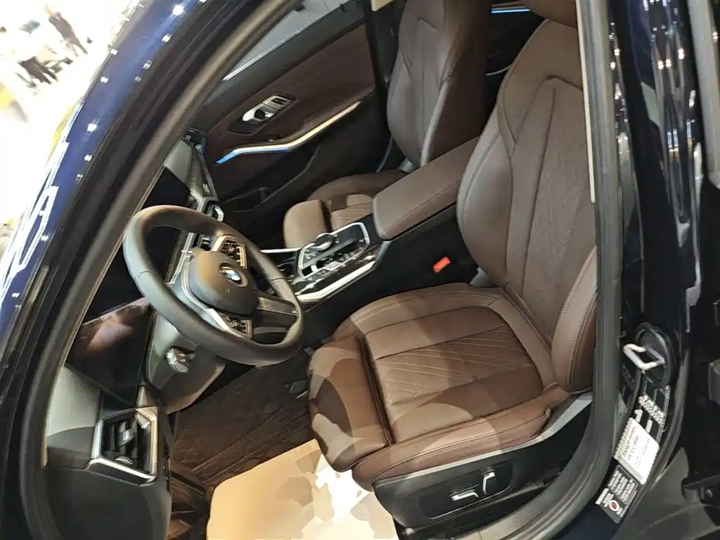 BMW 3 Series 2024 325Li M Sport Package фото 15