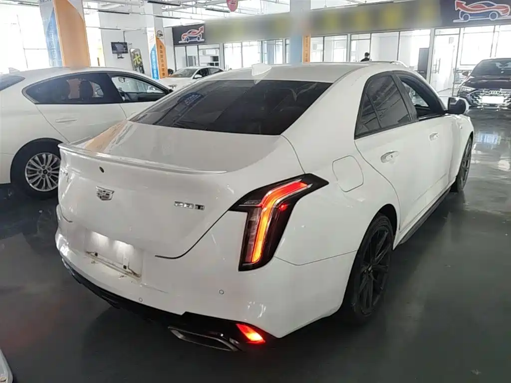 Cadillac CT4 2022 28T Premium фото 7
