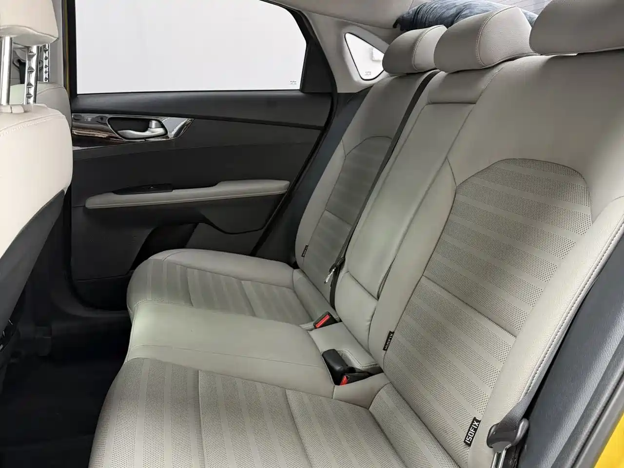 Kia K3 2023 1.5L CVT Premium Edition фото 17