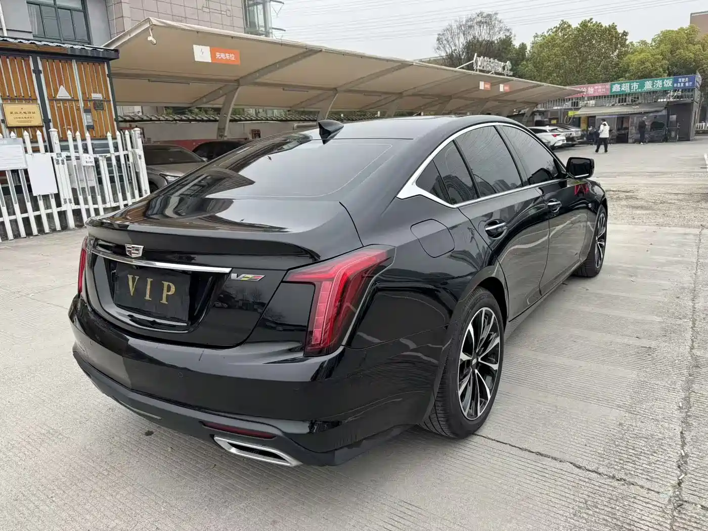 CADILLAC CT5