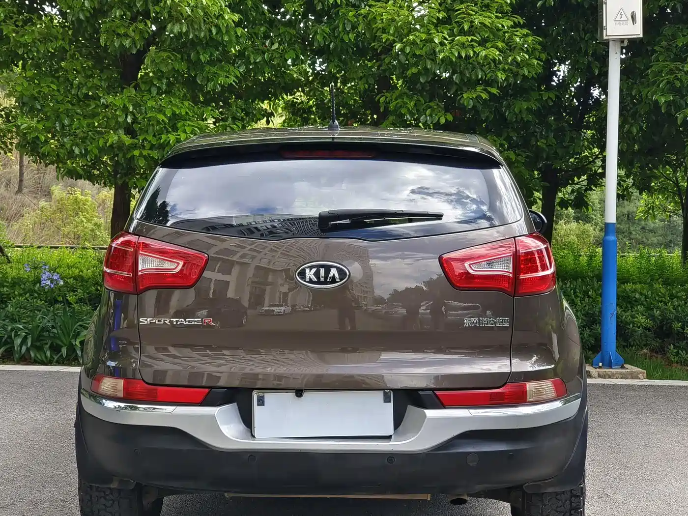 Kia Sportage 2012 2.0L Manual 2WD GLS фото 6