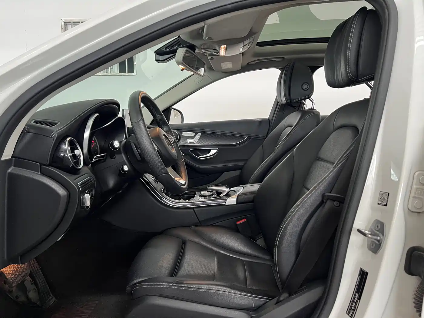 Mercedes-Benz C-Class 2017 C 200 L Sport фото 8