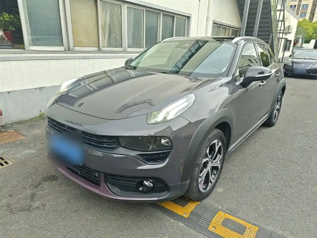 Lynk & Co 02 2020 1.5T DCT 2WD Shine Pro Edition фото 2