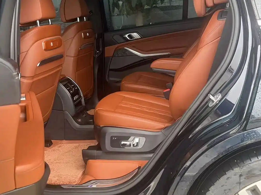BMW X7 2024 2023 xDrive40i Exclusive M Sport Package