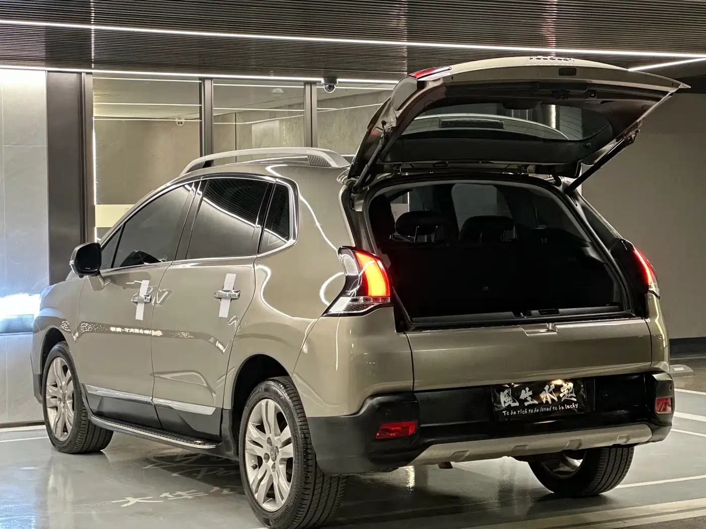 Peugeot 3008 2016 2.0L Automatic Classic Edition фото 27