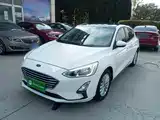 Photo 1 - Ford Focus