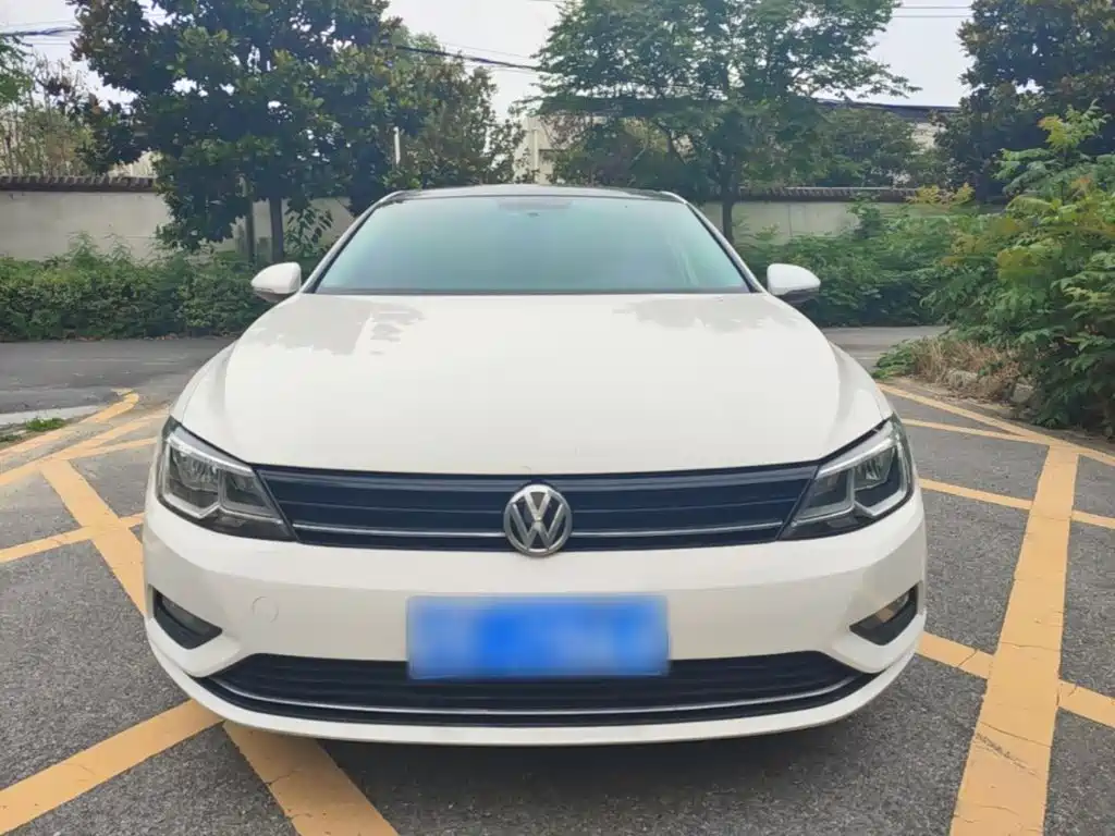 Фото 3 - Volkswagen Lamando