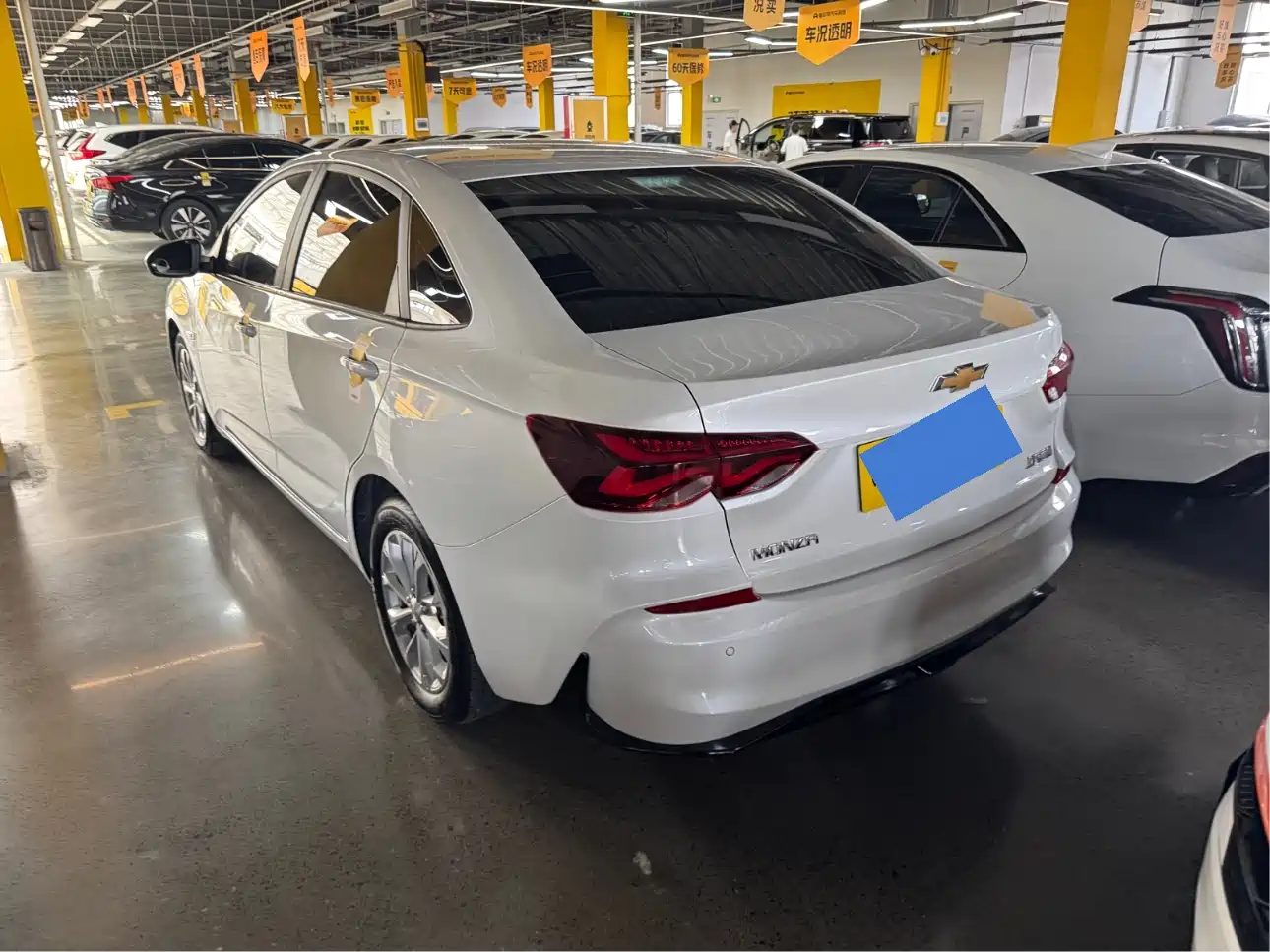 CHEVROLET CRUZE