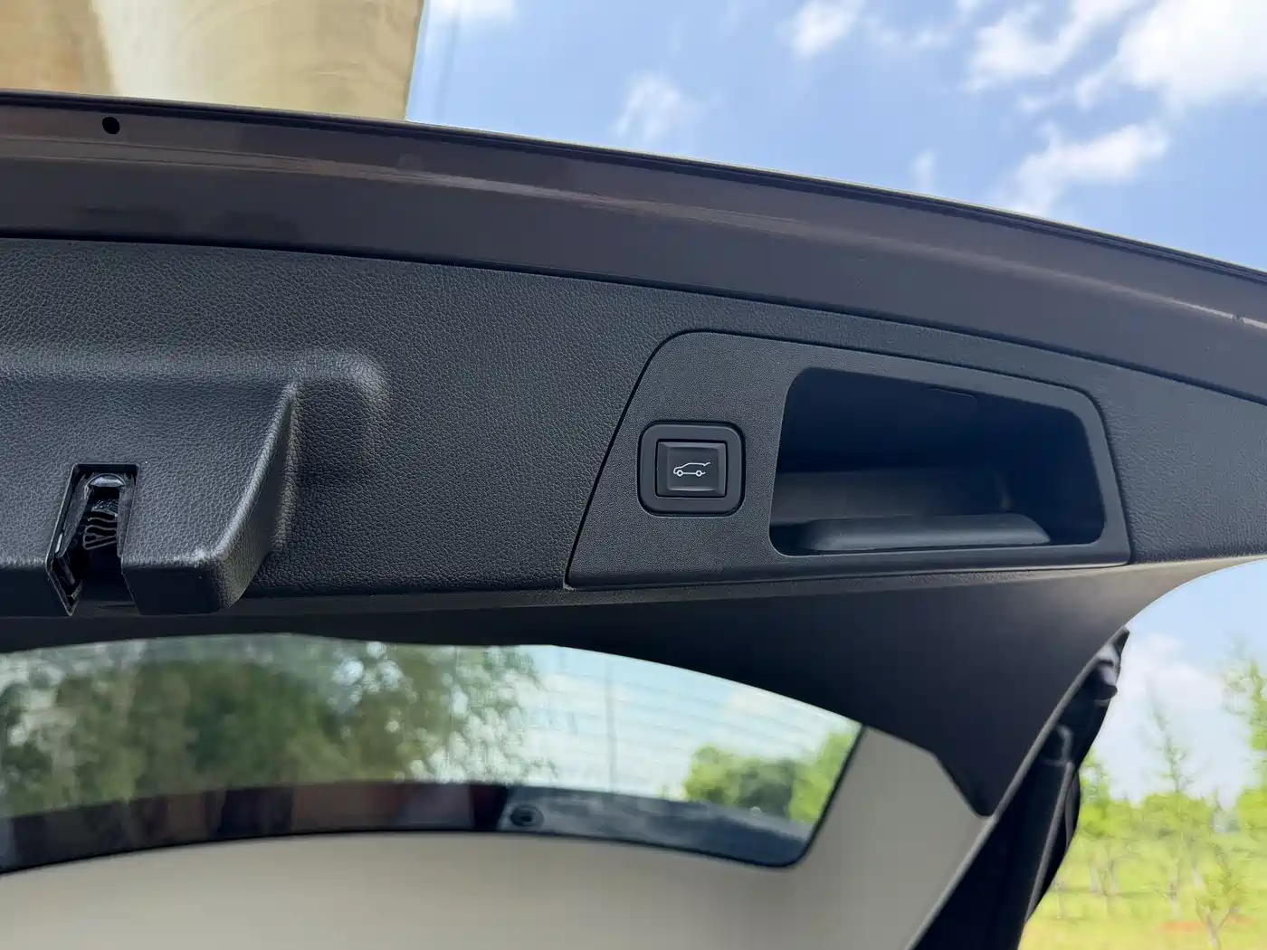Buick Envision Plus 2019 28T 4WD Elite Type China V фото 14