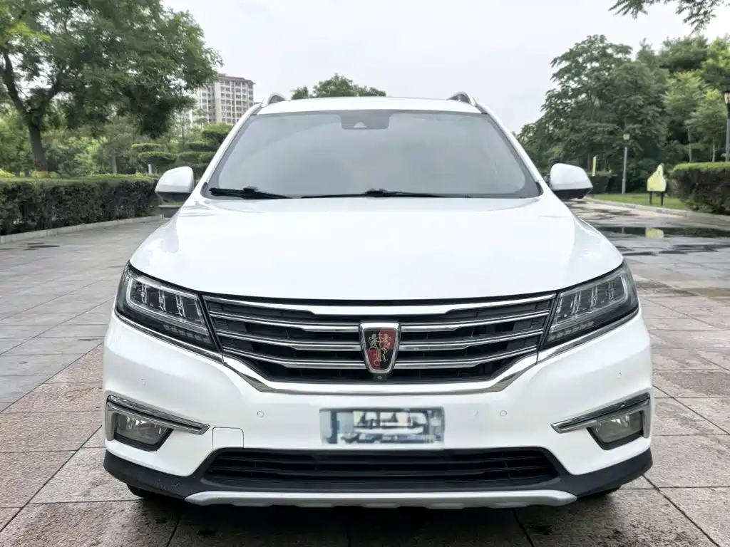Фото 2 - Roewe RX5