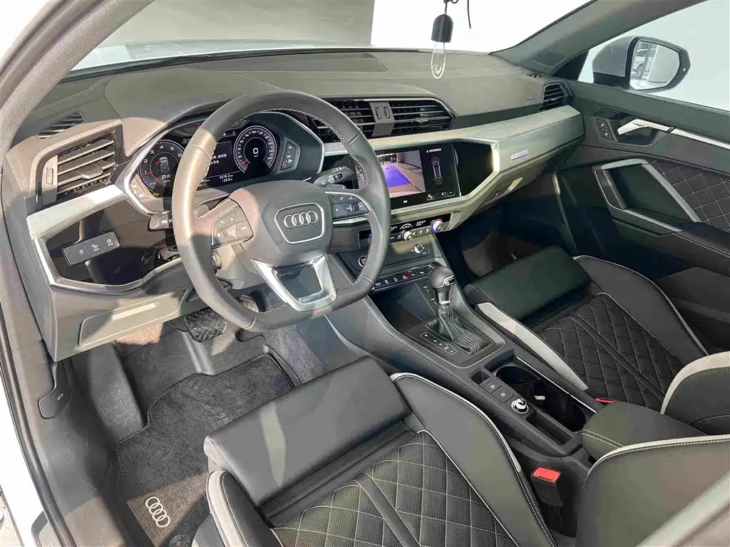 Audi Q3 2026 2025 Model Year Facelift quattro 45th Anniversary Edition 35TFSI Fashion Dynamic