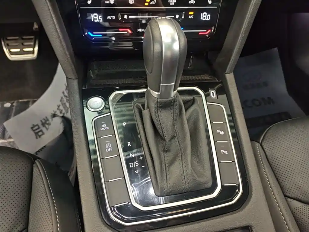 Volkswagen FAW-Volkswagen CC 2021 380TSI Eye-catching Edition фото 13