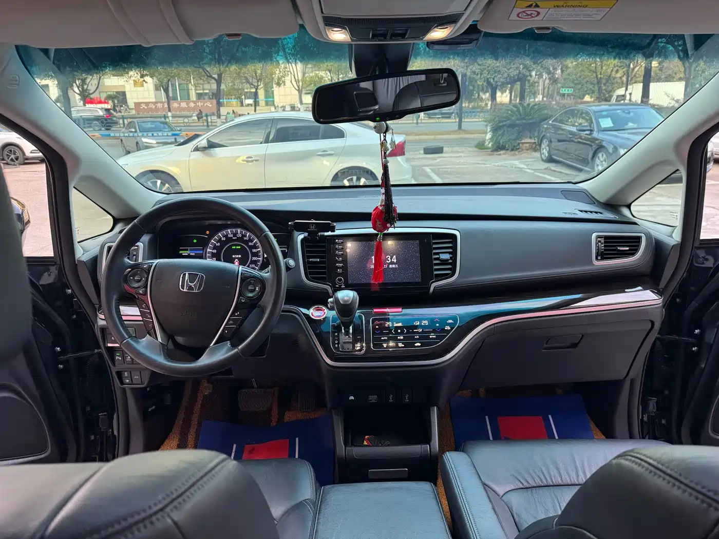Фото 5 - Honda Odyssey