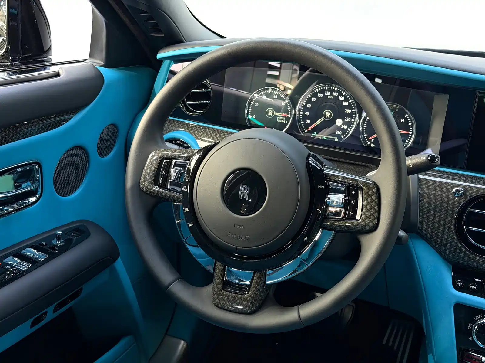 Фото 16 - Rolls-Royce Ghost