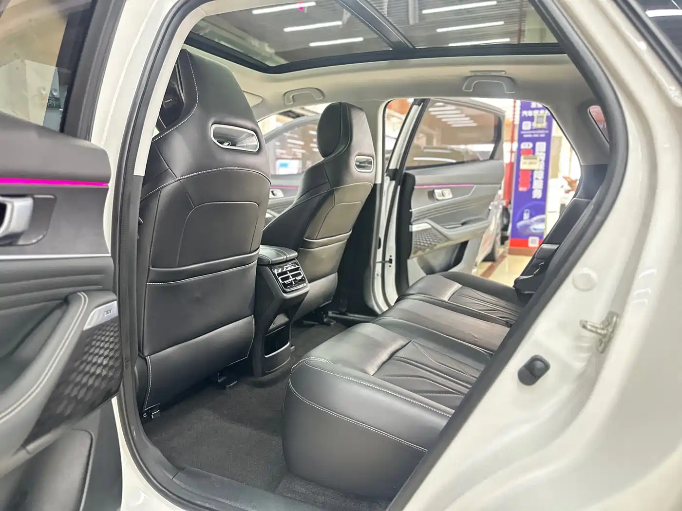 Changan UNI-K 2023 2023 2.0T FWD Joy Style