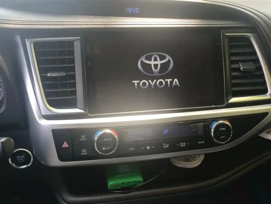 Toyota Highlander 2021 2.0T AWD Luxury 7-Seater фото 13