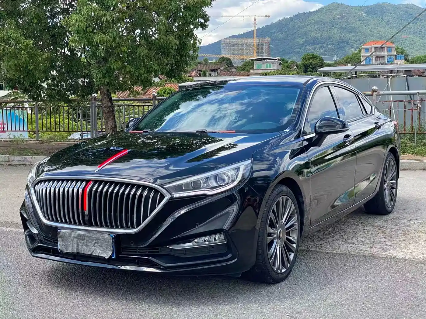 Hongqi H5 2020 1.8T Automatic Smart Connection Qi Enjoy Edition