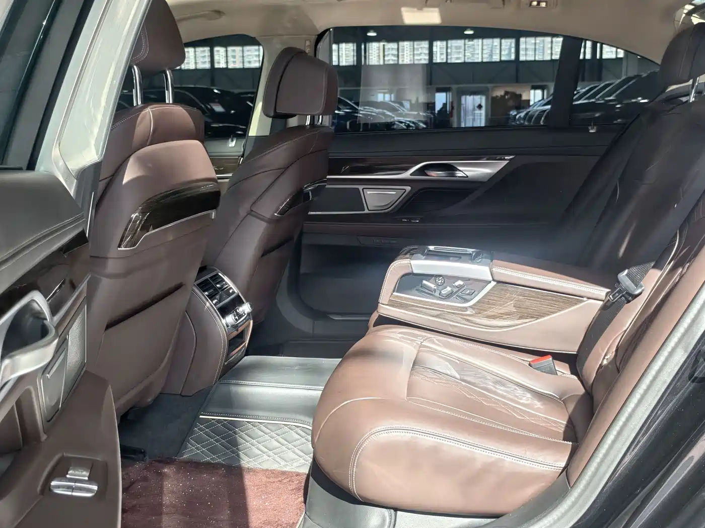 BMW 7 Series 2021 Model 730Li Luxury Package фото 11