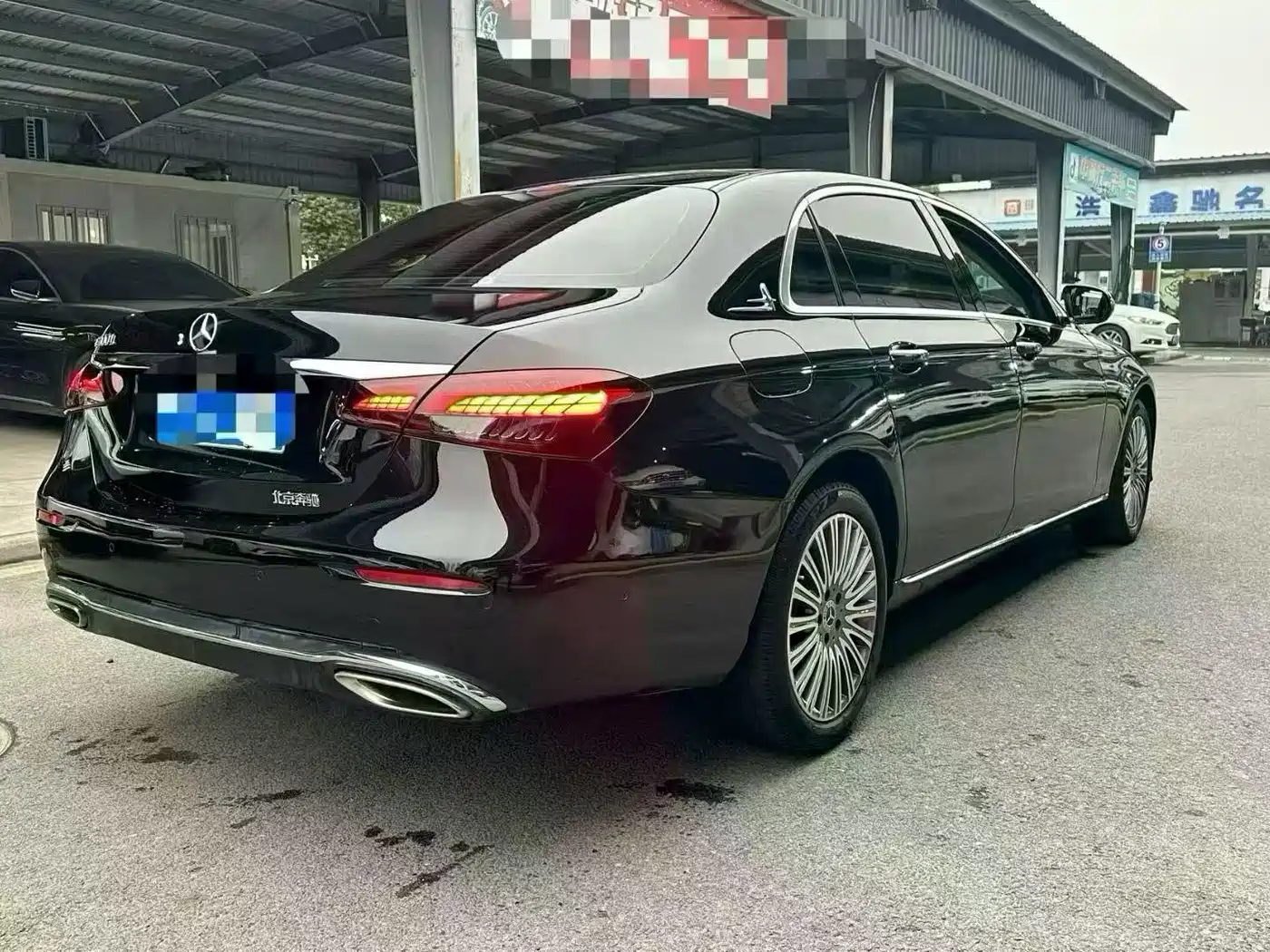 Mercedes-Benz E-Class 2022 E 300 L Fashion фото 9