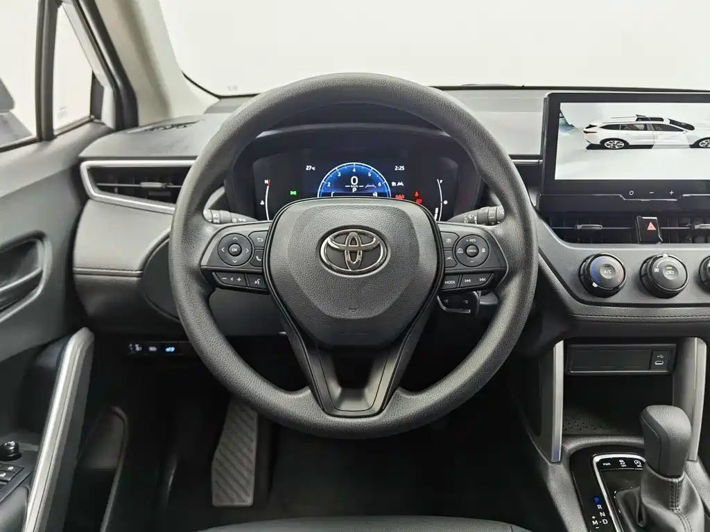 Toyota Corolla Cross 2025 2024 Model 2.0L Pioneer Edition