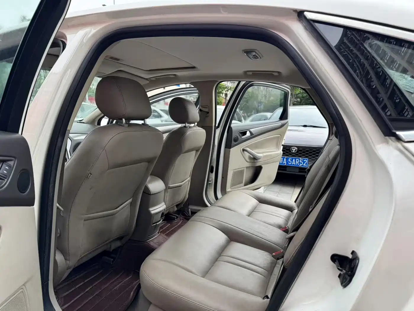 Ford Mondeo 2013 2013 2.3L Fashion Model