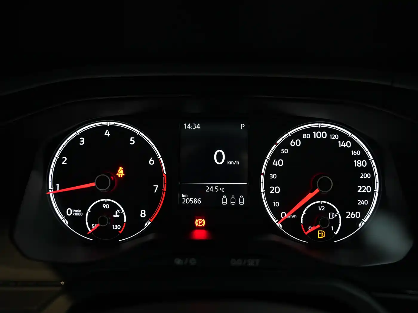 VOLKSWAGEN POLO