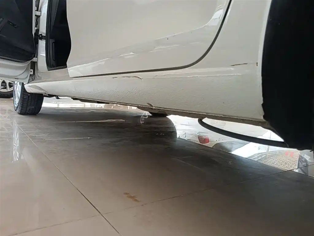 Volkswagen Santana 2016 1.6L Manual Trend Edition фото 22