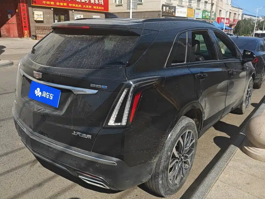 Фото 3 - Cadillac XT5