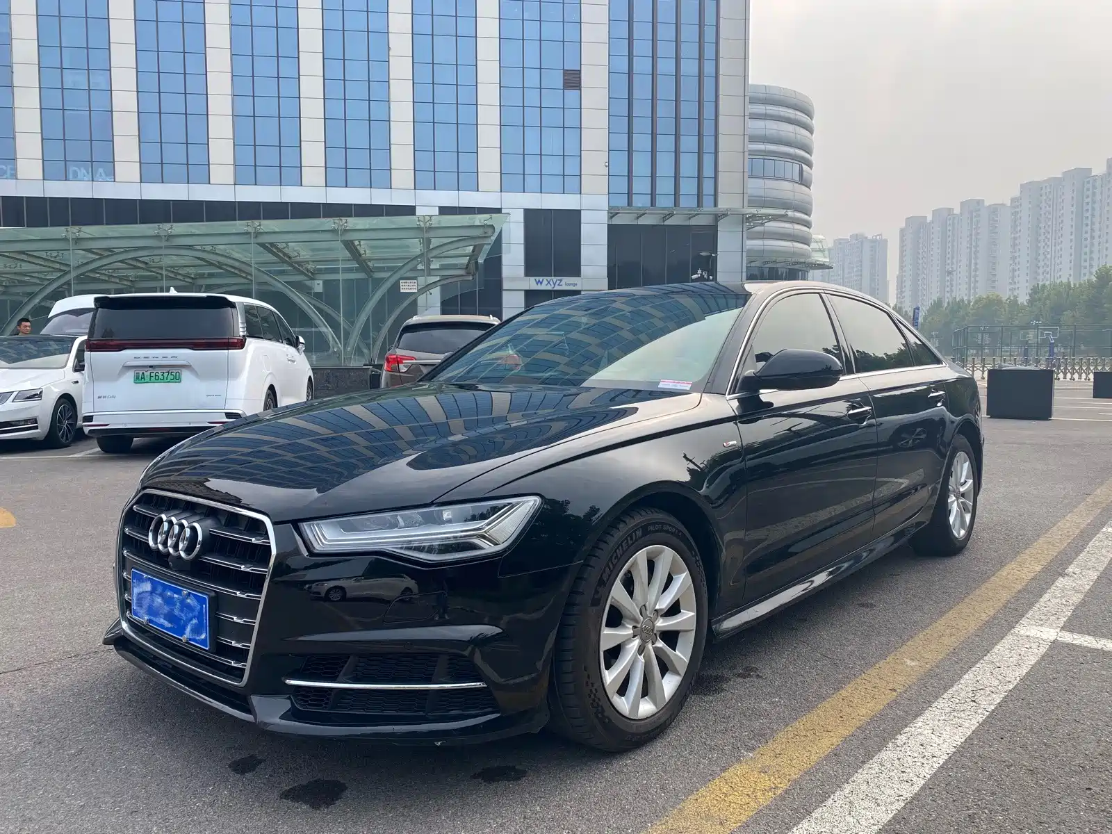 صورة 1 - Audi A6L