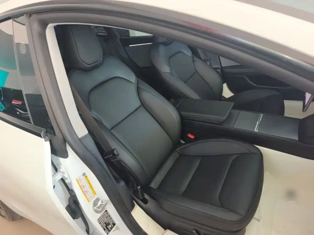 Tesla Model 3 2026 2025 Model Year Facelift Long Range Rear-Wheel Drive