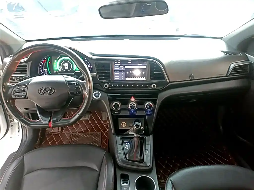 Hyundai Elantra 2019 1.4T Dual-clutch XuanDong·Vitality Type фото 10