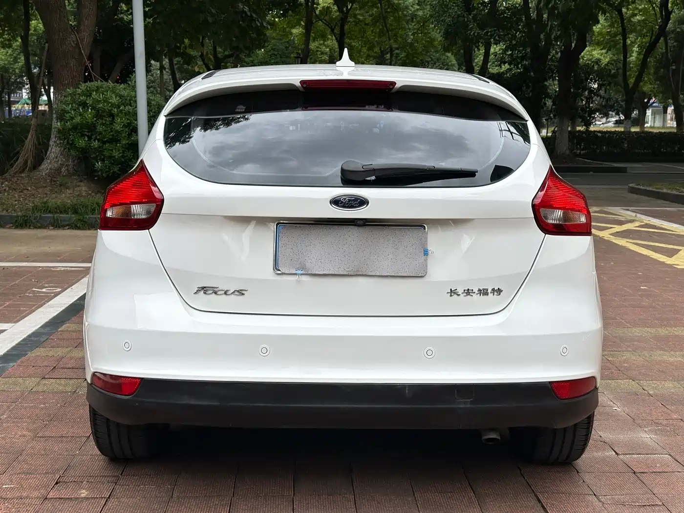 Ford Focus 2018 2018 Hatchback Classic 1.6L Automatic Trend Smart Edition