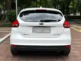 Фото 5 - Ford Focus