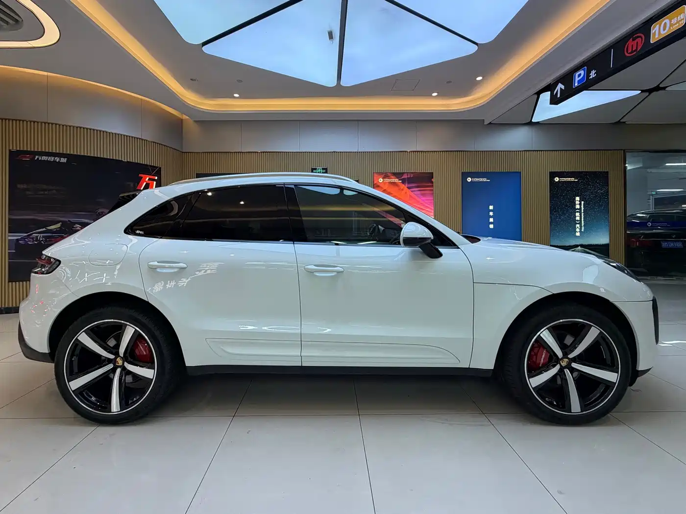 Porsche Macan, миниатюра 11