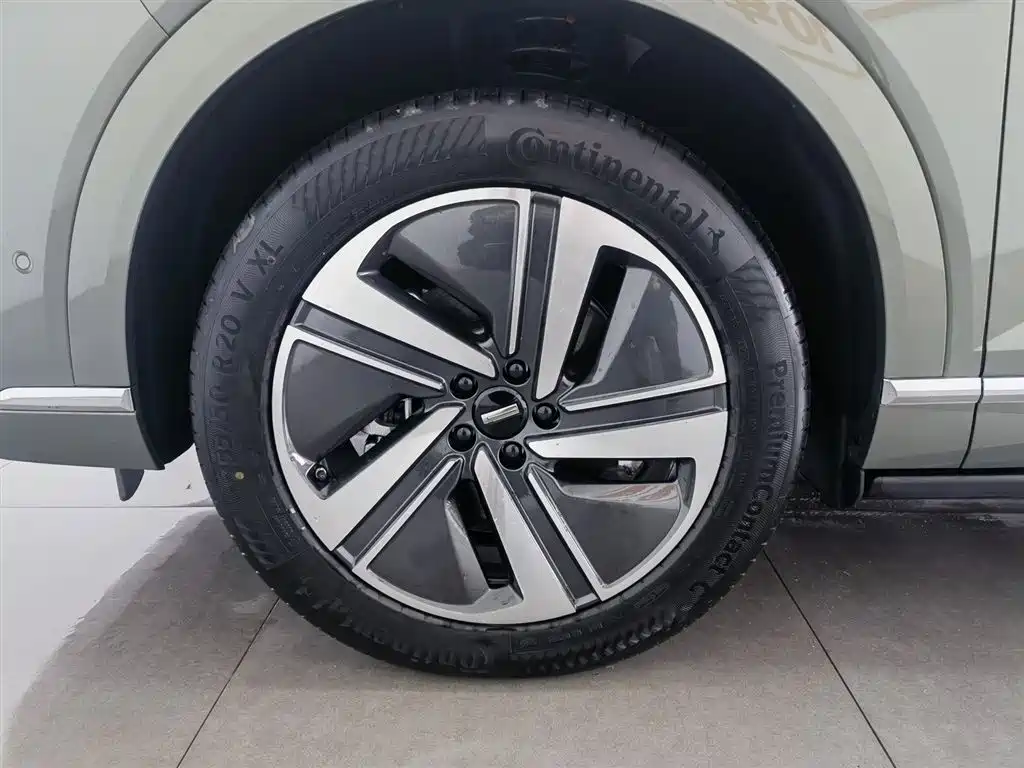 WEI PAI WEI BRAND BLUE MOUNTAIN