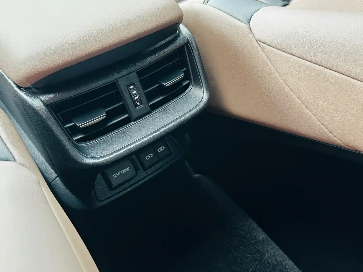 Lexus ES 2021 300h Luxury Edition фото 23