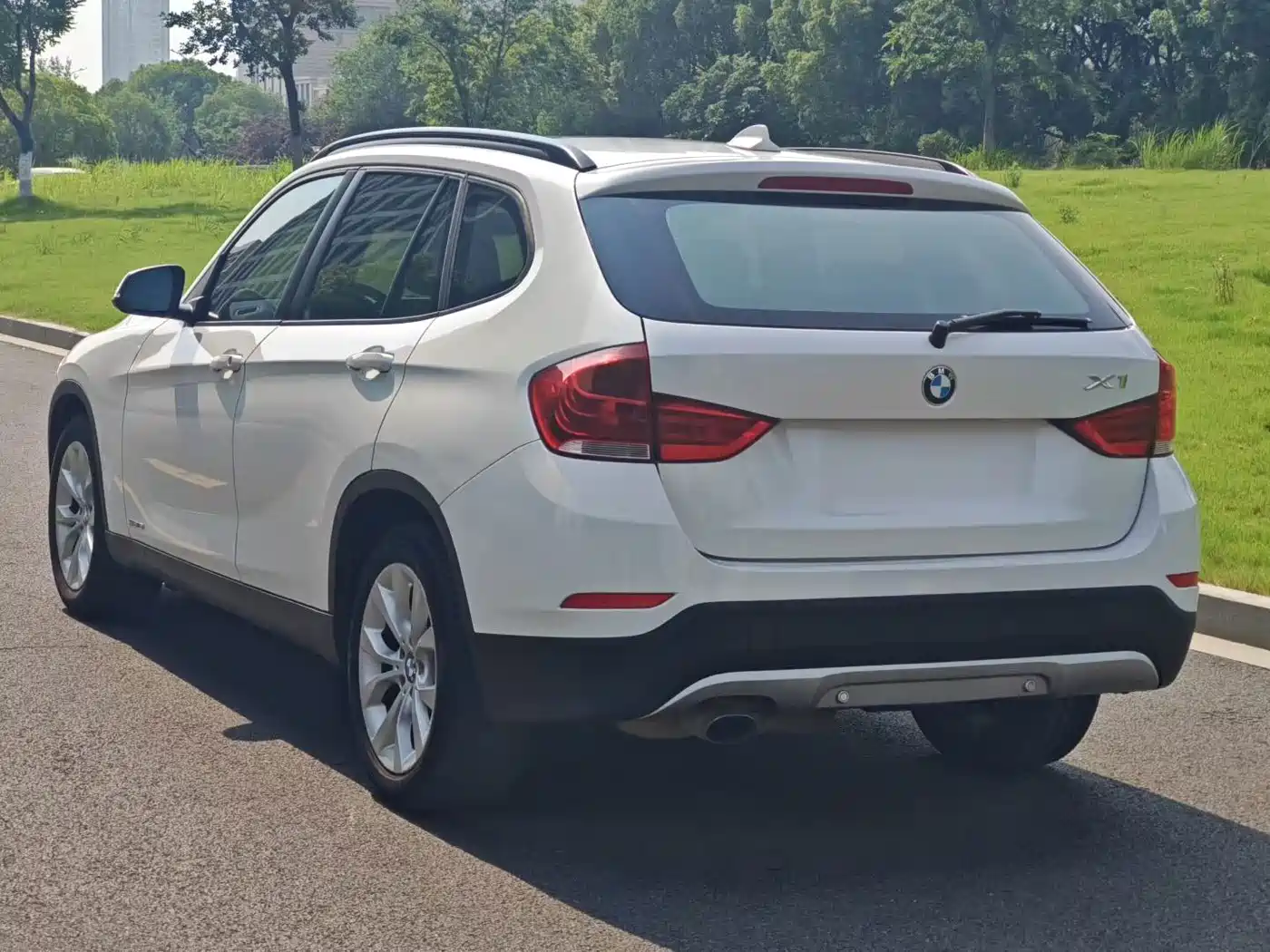 BMW X1 (Import) 2013 2012 sDrive18i Luxury