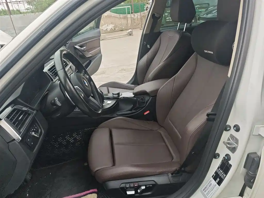 BMW 3 Series 2019 320Li M Sport Package фото 8