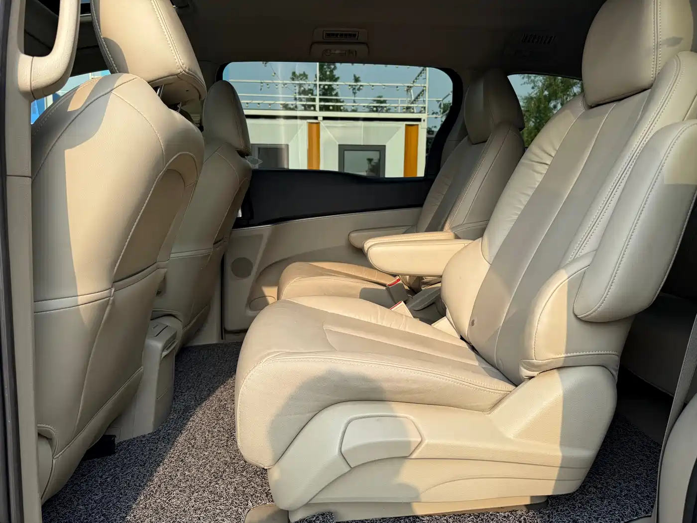 Buick GL8 2017 25S Premium Model China V фото 8