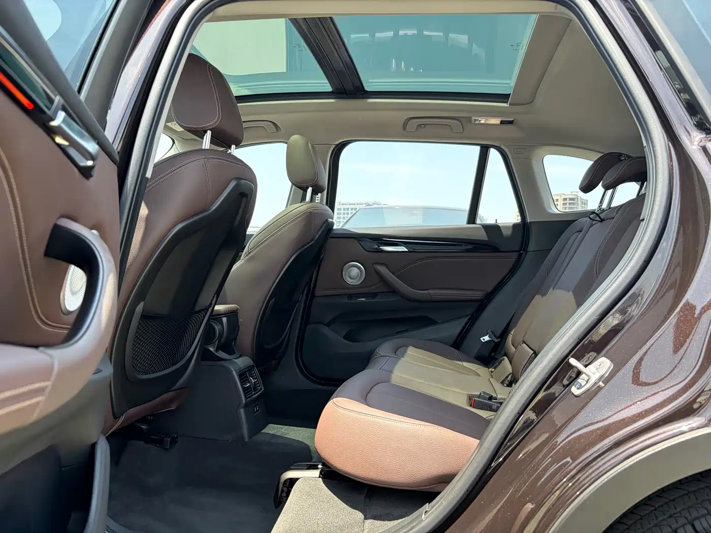 BMW X1 2021 sDrive25Li Leading фото 9